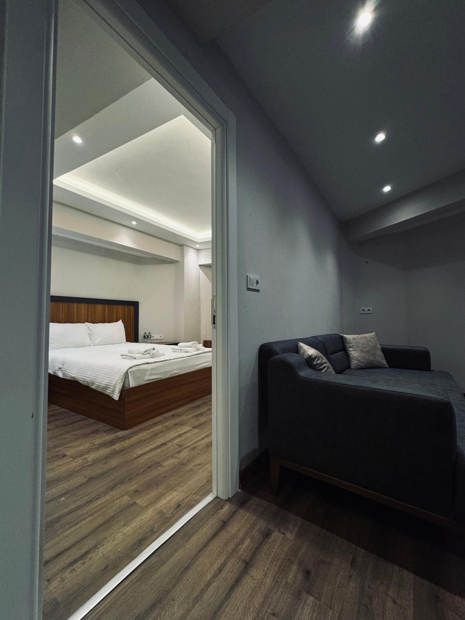 Calenberg Hotel Istanbul Exterior photo