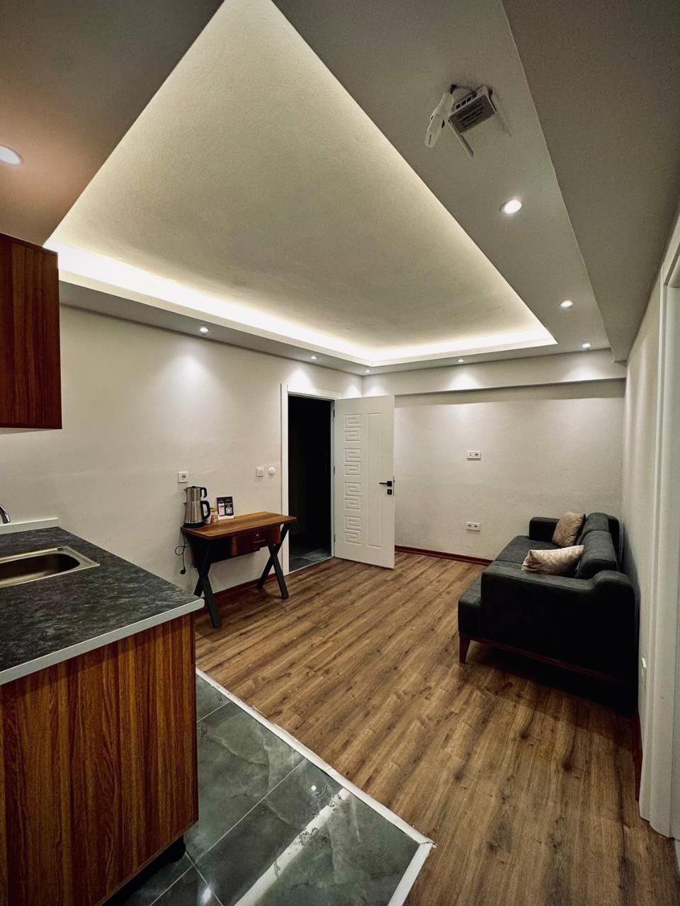 Calenberg Hotel Istanbul Exterior photo